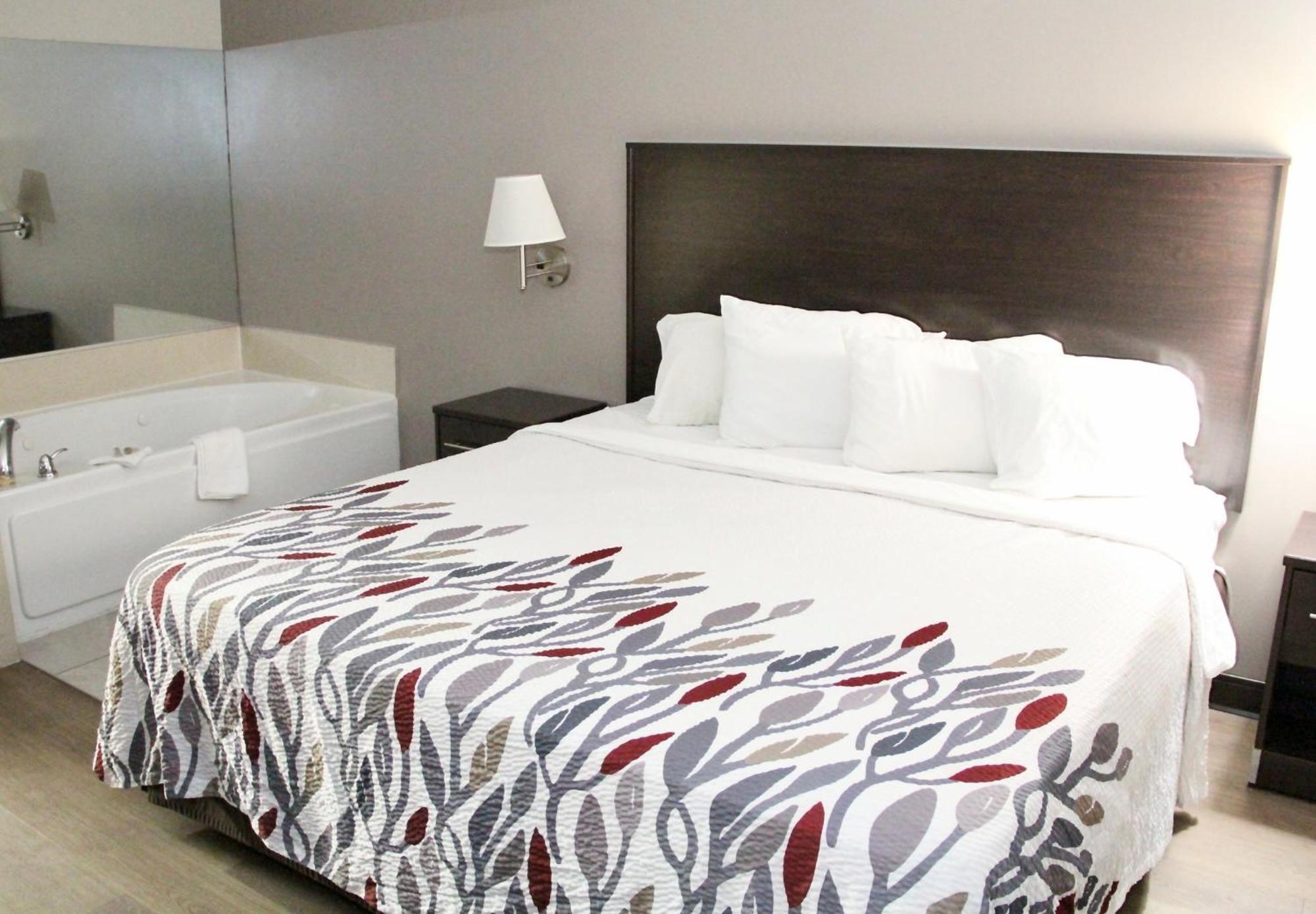 Red Roof Inn & Suites Lake Orion / Auburn Hills Extérieur photo