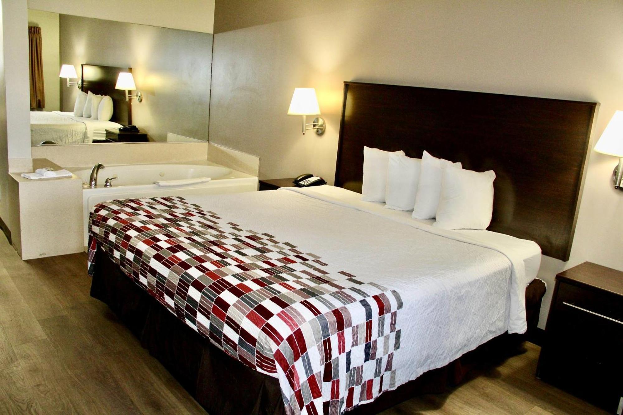 Red Roof Inn & Suites Lake Orion / Auburn Hills Extérieur photo